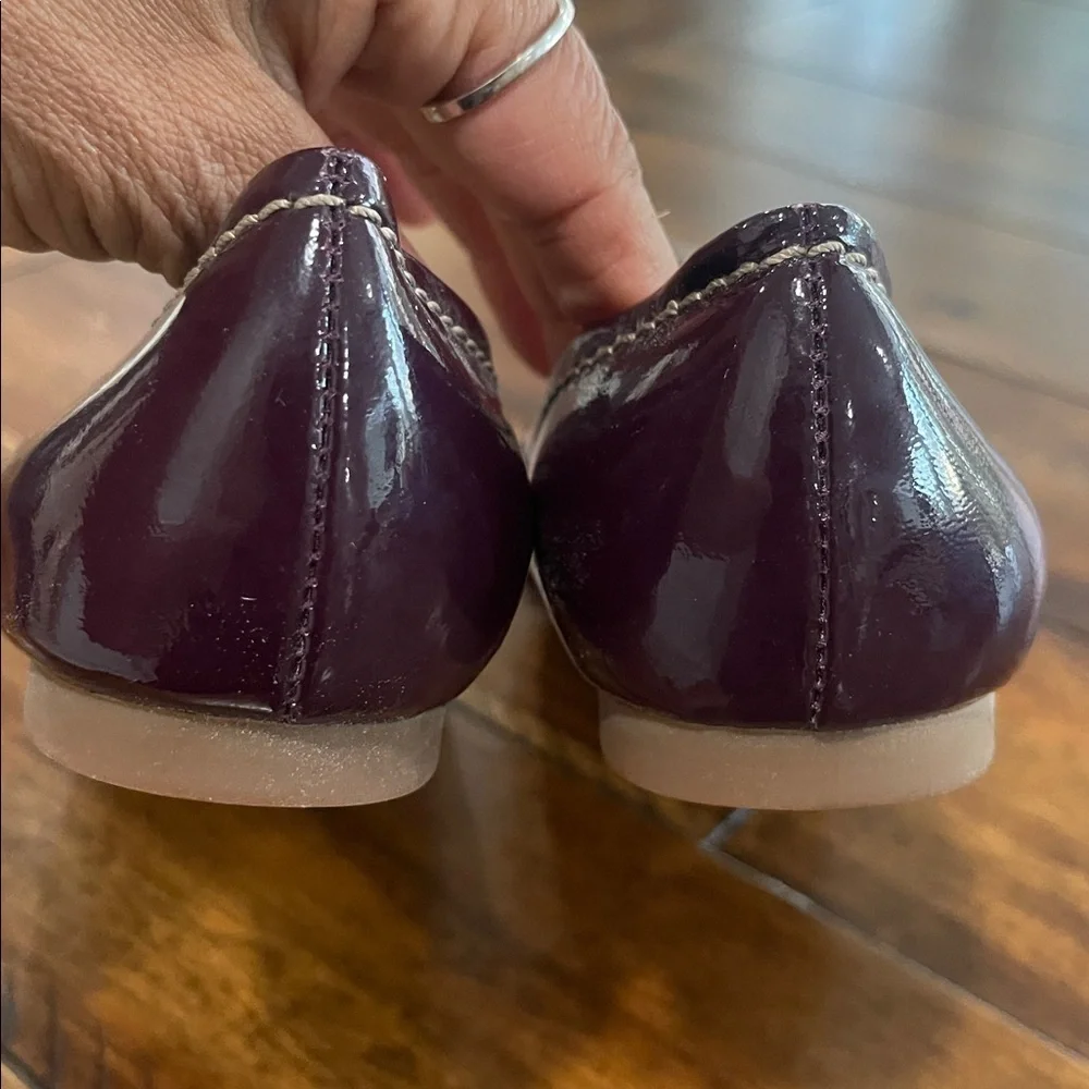 Martin + Osa purple plum patent leather ballet flats size 6
